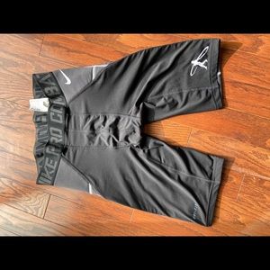 Men’s Nike Pro Combat padded compression shorts